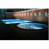 luz para piscinas Praça da Bandeira
